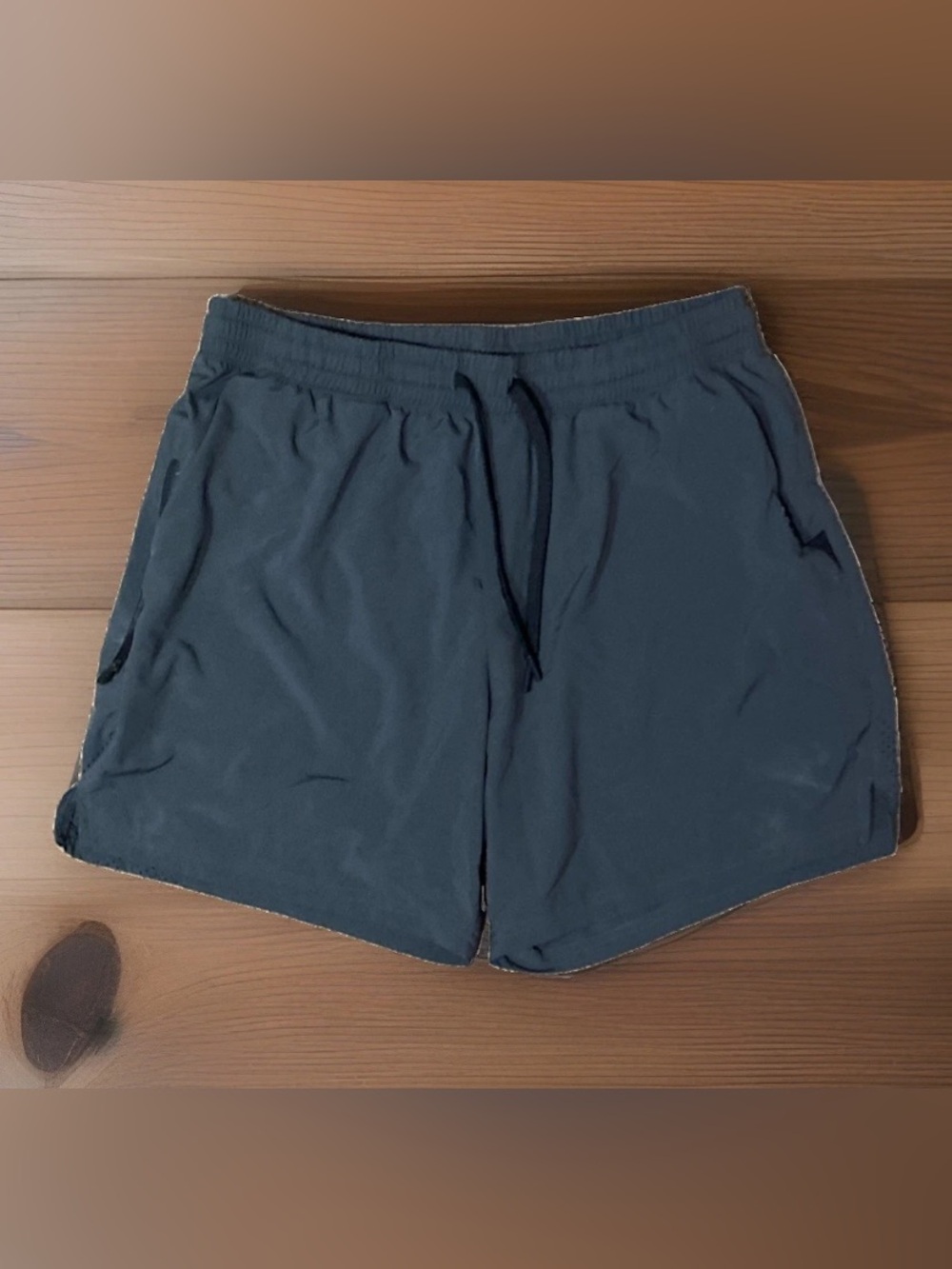 UNRL Unlined Athletic Gym Running Shorts Men's XL Color: Grey 6” Inseam